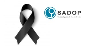 Lee más sobre el artículo Las y los docentes de SADOP Capital lamentamos profundamente el fallecimiento del Doctor Luis Castiglioni
